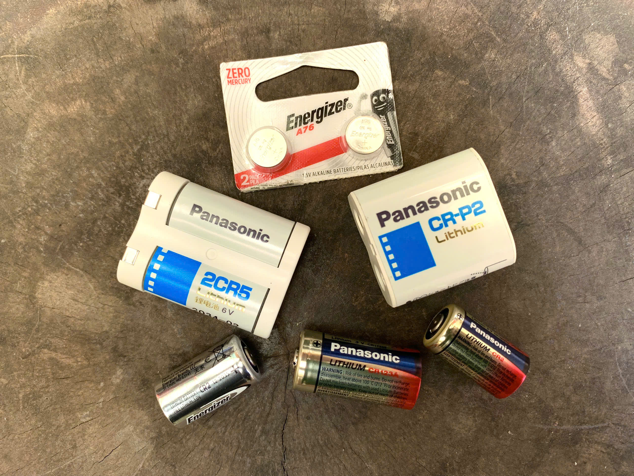 Tất Tần Tật Về Pin Máy Ảnh Film PnS: Phân Biệt CR123A, 2CR5, CR2, CRP2