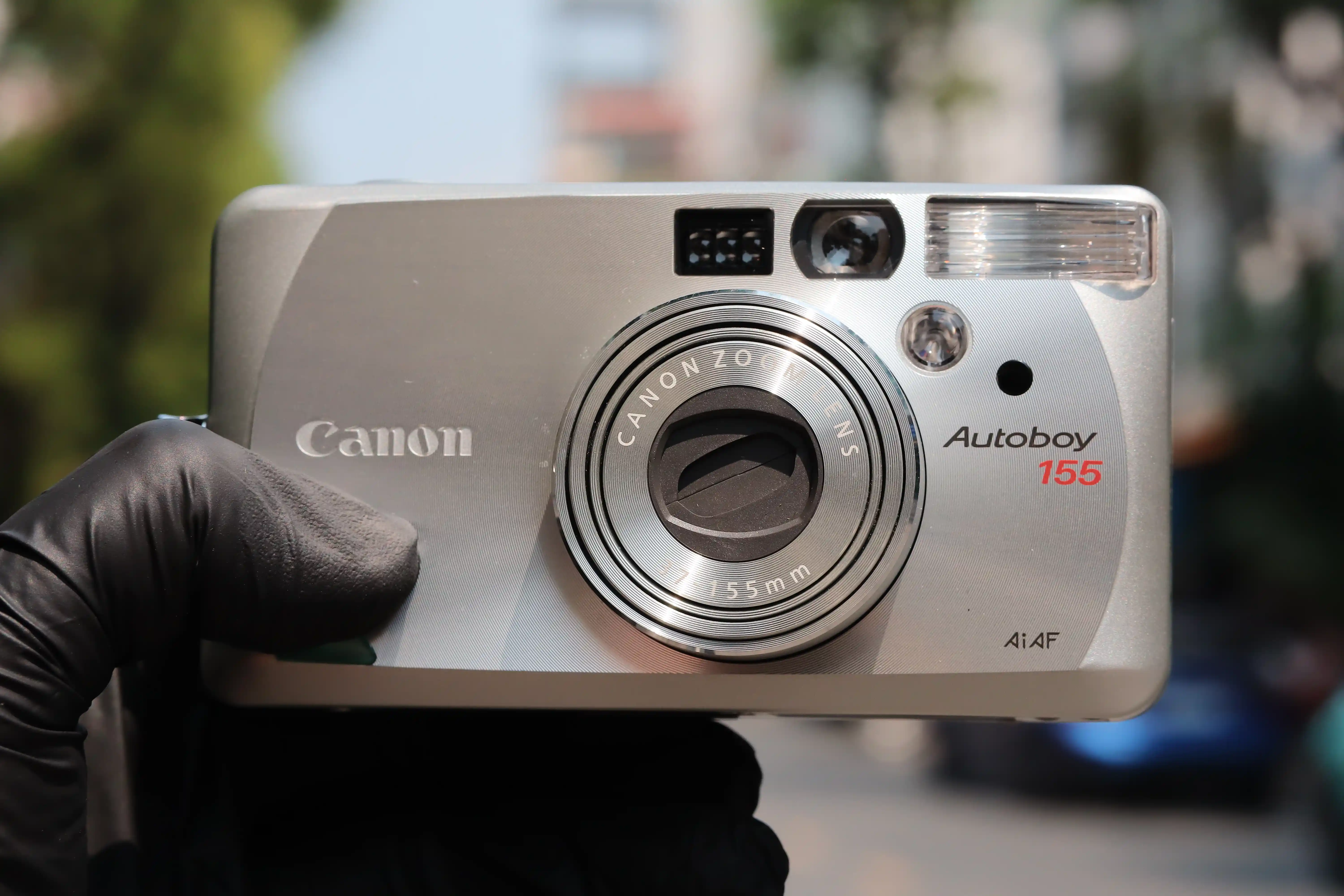 Canon Autoboy 155: Zoom xa với body nhỏ gọn và vỏ bạc sang trọng!